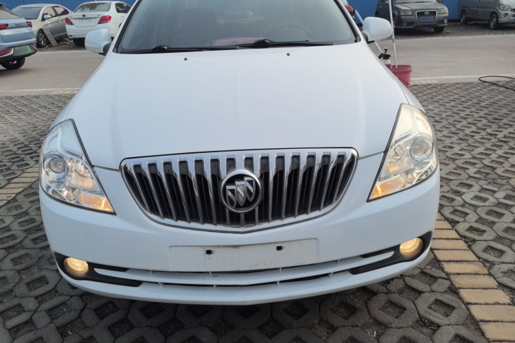 别克 凯越 2013款 1.5L 自动经典型车身外观2