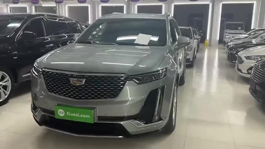 凯迪拉克XT6 2022款 2.0T 七座四驱豪华型实拍1