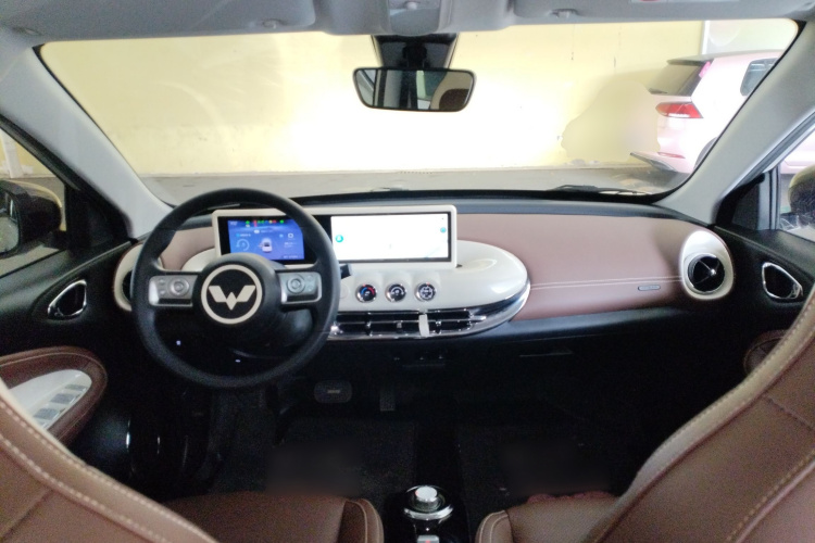 五菱汽车 五菱缤果 2023款 333km 悦享款中控内饰12