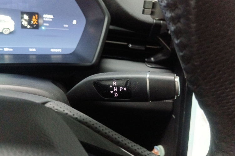 小鹏G3 2022款 G3i 460N局部细节18