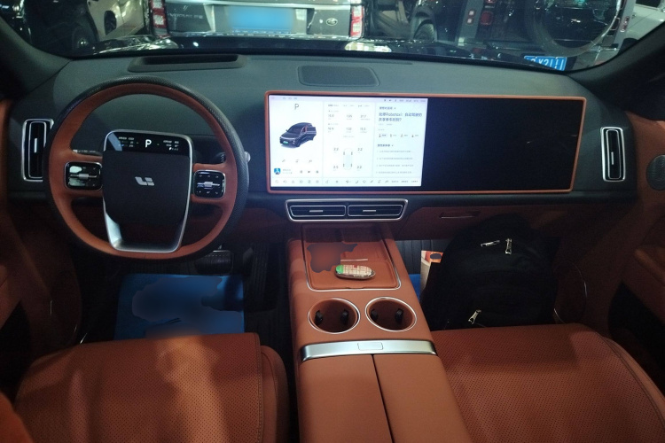 理想汽车 理想L8 2024款 Pro中控内饰12
