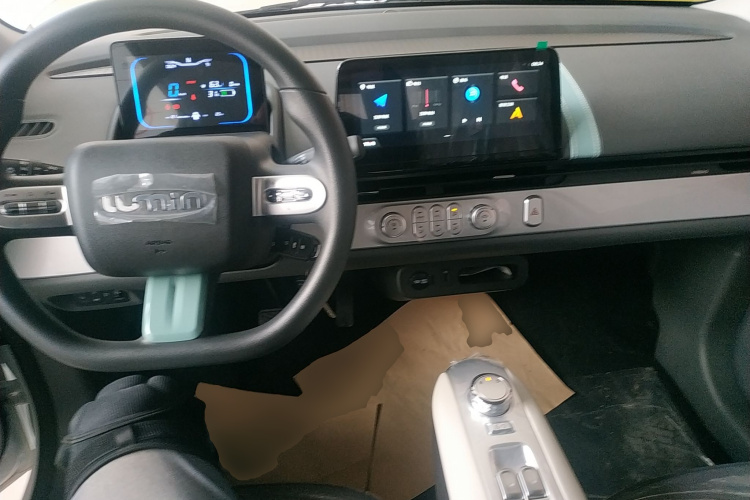 长安启源 长安Lumin 2025款 205km 香沁款中控内饰12