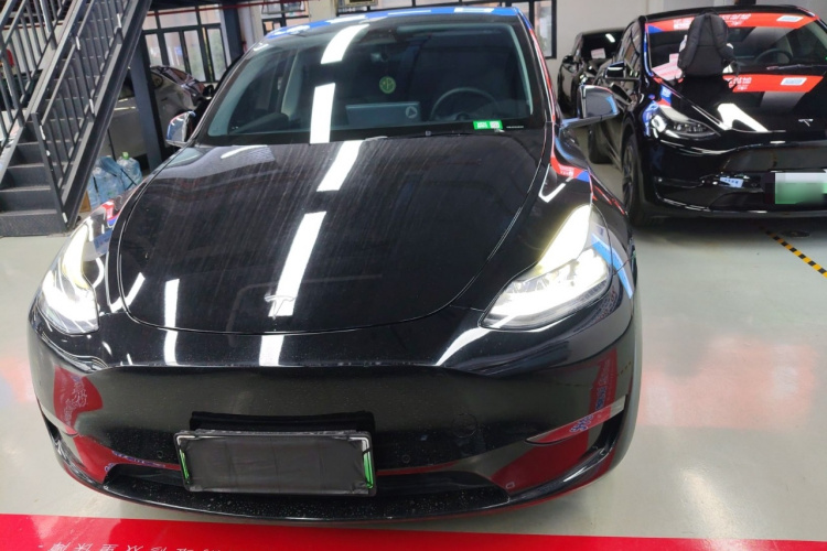 特斯拉 Model Y 2021款 标准续航后驱版车身外观6001