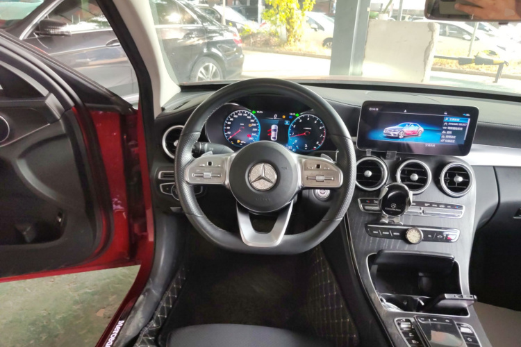 奔驰C级 2020款 改款 C 200 L 时尚型运动版中控内饰13