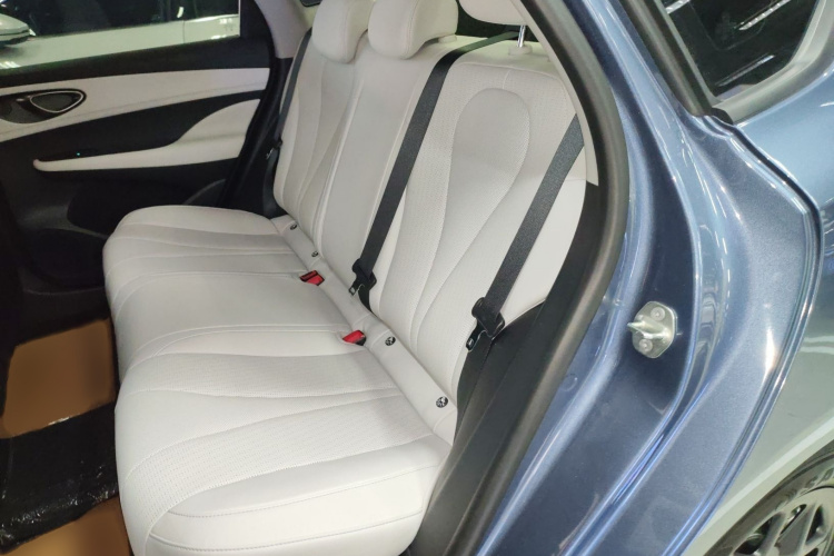 比亚迪 海豹05 DM-i 2025款 DM-i 智驾版 55KM豪华型中控内饰7004