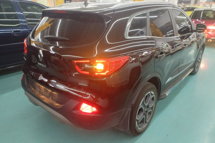 雷诺 科雷嘉 2017款 2.0L 两驱豪华版车身外观7