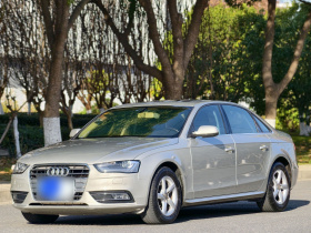 奥迪A4L 2015款 35 TFSI 自动标准型