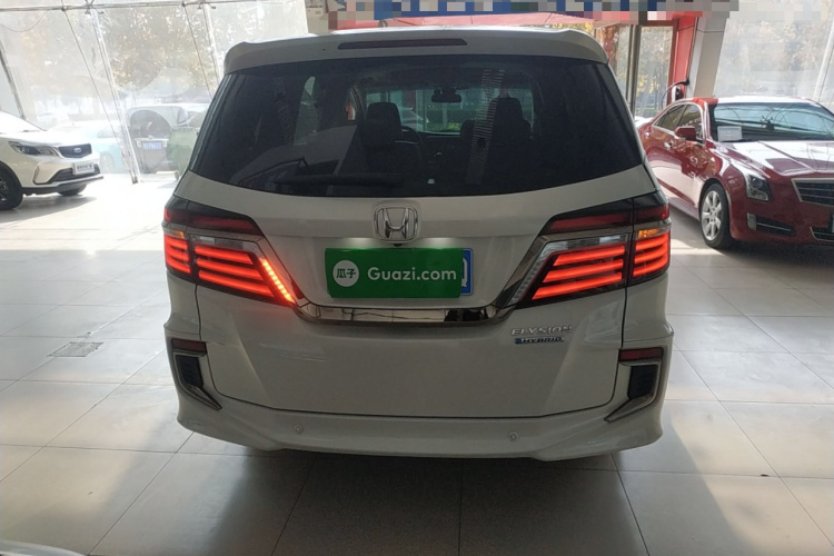 本田 艾力绅 2019款 2.0L 混动豪华版车身外观6