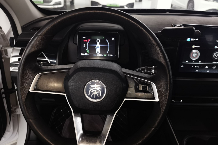 比亚迪 秦PLUS 2021款 EV 420KM 出行版中控内饰13