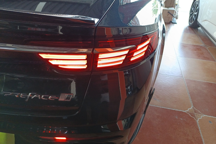 吉利汽车 星瑞 2023款 2.0TD 只此青绿版车身外观9