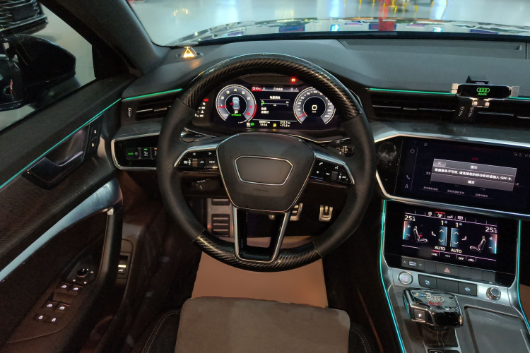 奥迪A6L 2020款 45 TFSI quattro 臻选动感型中控内饰13