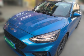 福特 福克斯 2021款 两厢 EcoBoost 180 自动锋潮型