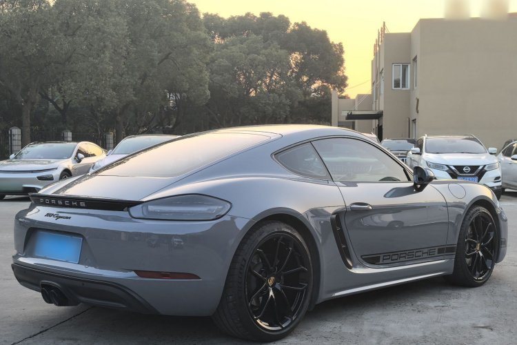 保时捷718 2023款 Cayman Style Edition 2.0T车身外观6005