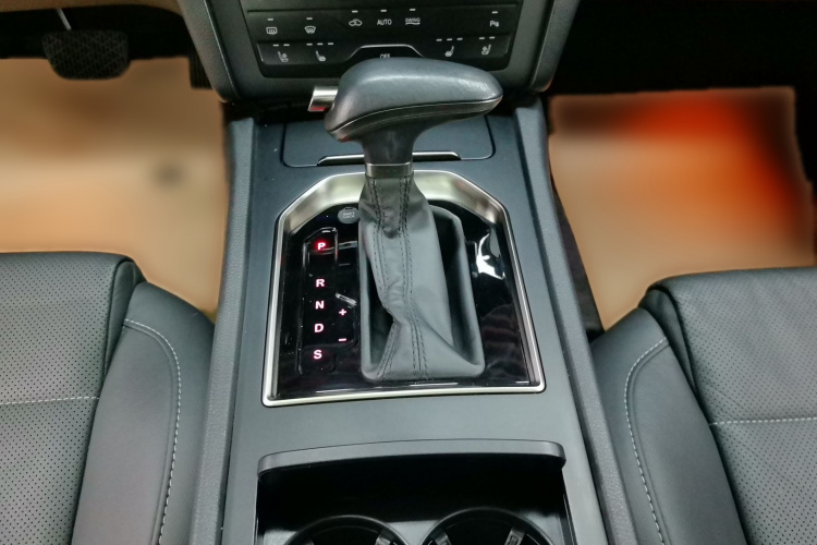 红旗H7 2021款 1.8T 舒适版局部细节18