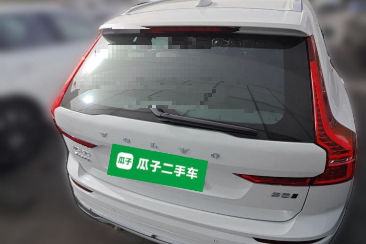 沃尔沃XC60 2025款 B5 四驱智远豪华版车身外观6