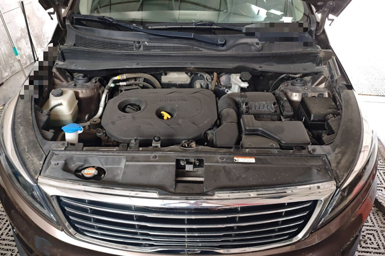 起亚 智跑 2015款 2.0L 自动两驱版GLS局部细节24