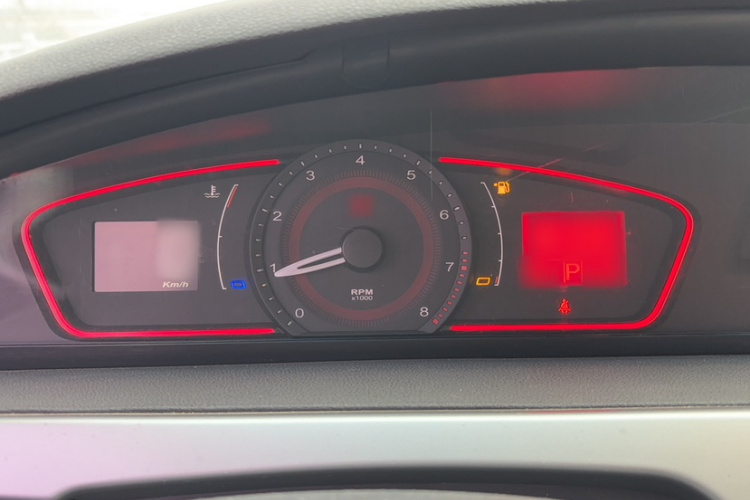 荣威550 2013款 经典版 550 1.8L 自动风尚型局部细节14