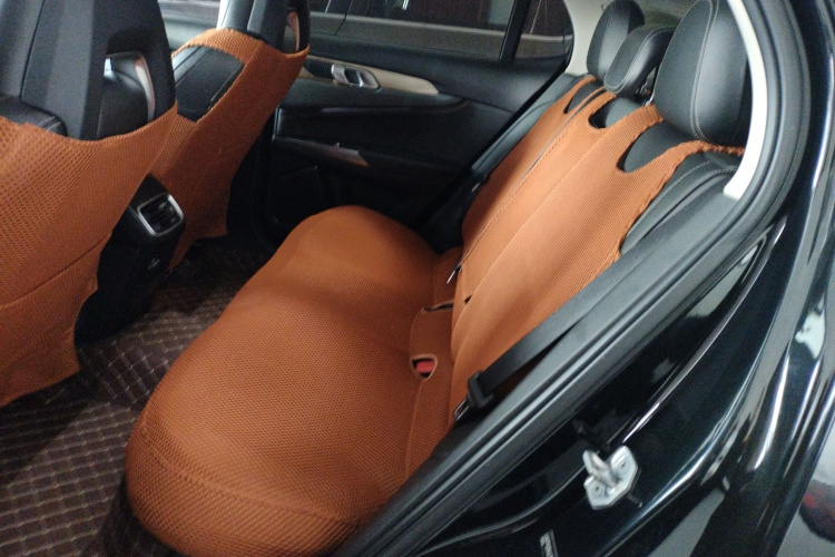 领克01 2017款 2.0T 两驱型Pro版中控内饰21