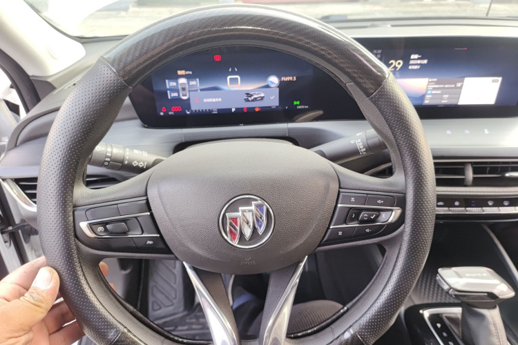 别克 威朗 2023款 Pro 乐享版中控内饰13