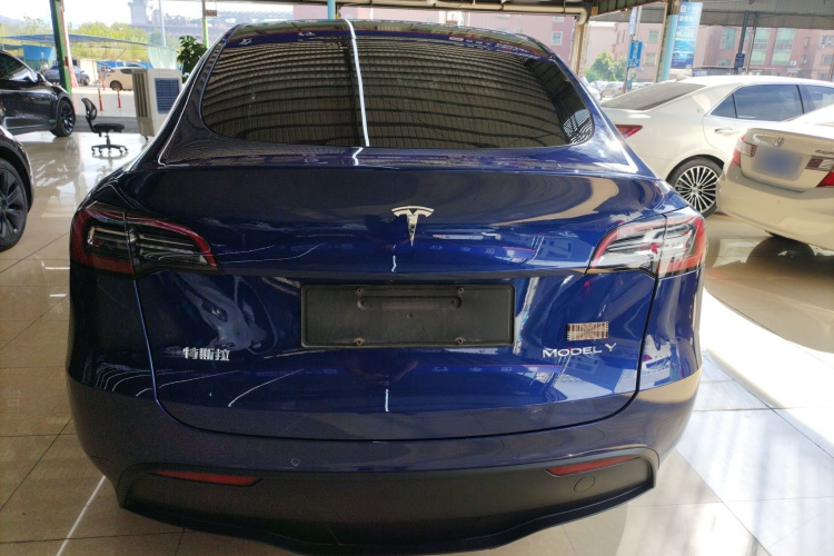 特斯拉 Model Y 2022款 改款 后轮驱动版车身外观6005