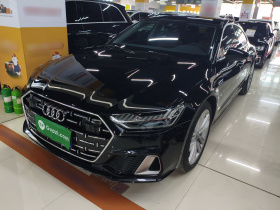奥迪A7L 2024款 45 TFSI quattro 奢享型