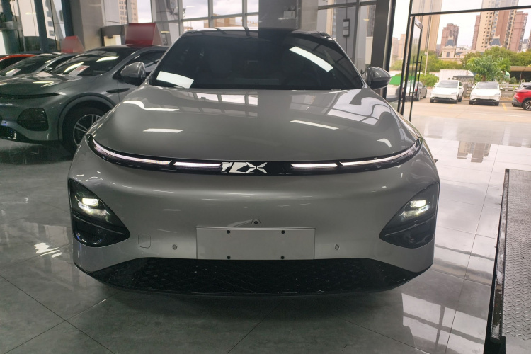 小鹏G6 2023款 580 长续航 Max车身外观2