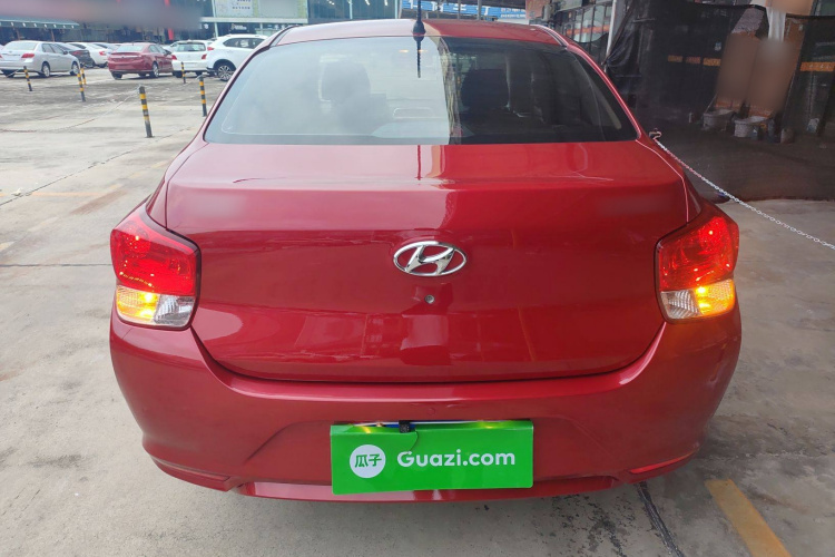 现代 瑞纳 2017款 1.4L 自动跃享版 国V车身外观6