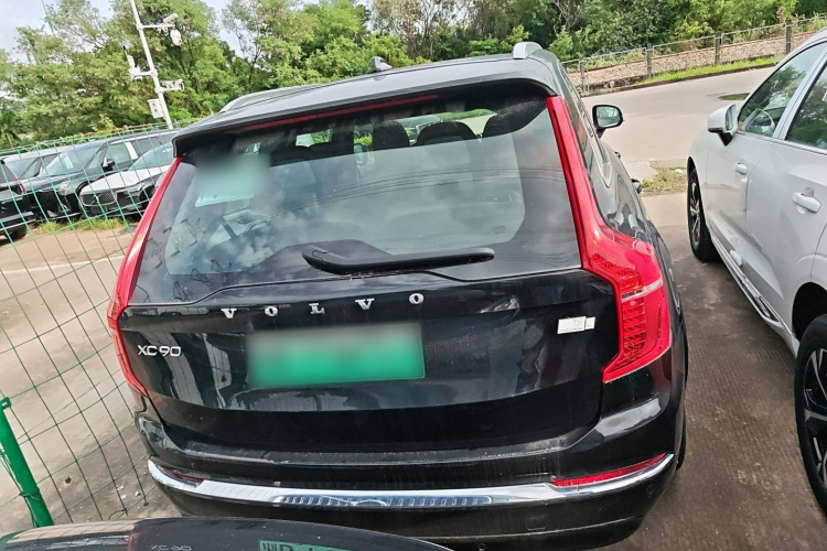 沃尔沃XC90新能源 2024款 T8 智尊豪华版 7座车身外观6004