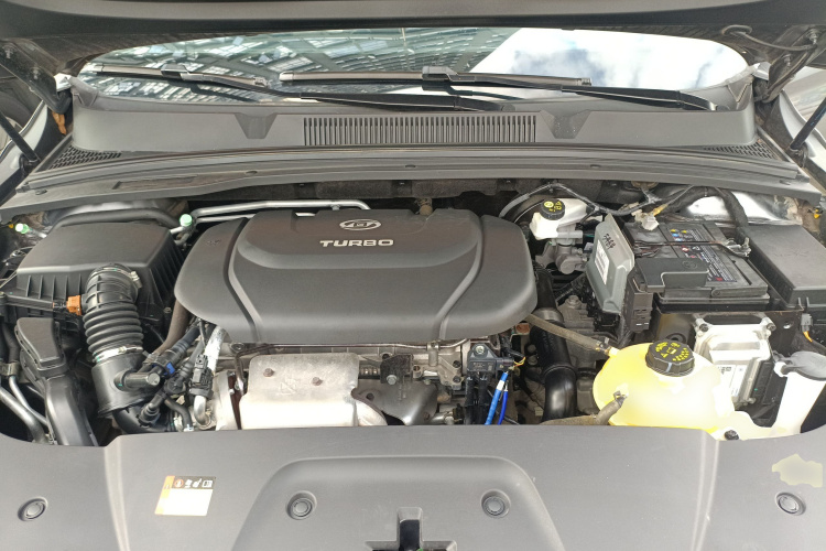 五菱汽车 五菱凯捷 2020款 1.5T CVT尊贵型机舱底盘24