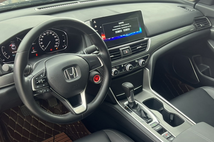 本田 雅阁 2022款 260TURBO 豪华版局部细节13