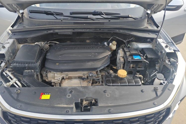 宝骏RS-3 2020款 1.5L 手动智能精英型局部细节24