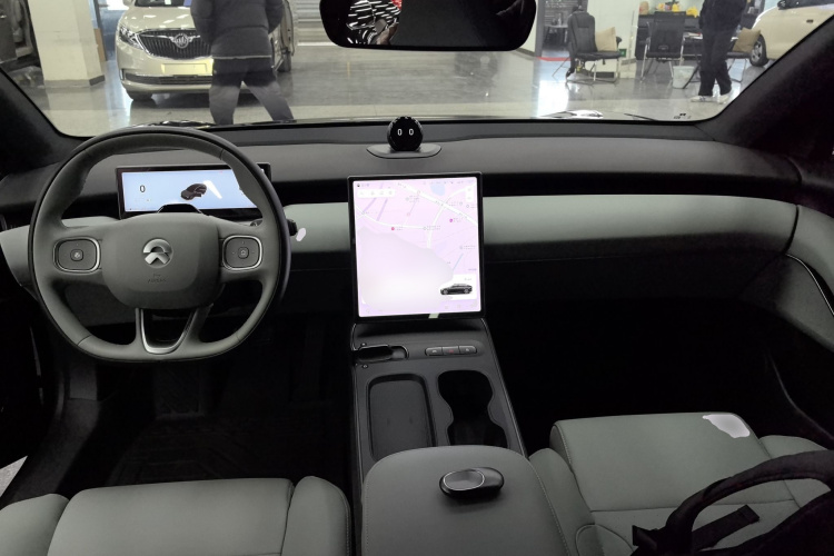 蔚来ET5 2022款 75kWh中控内饰12