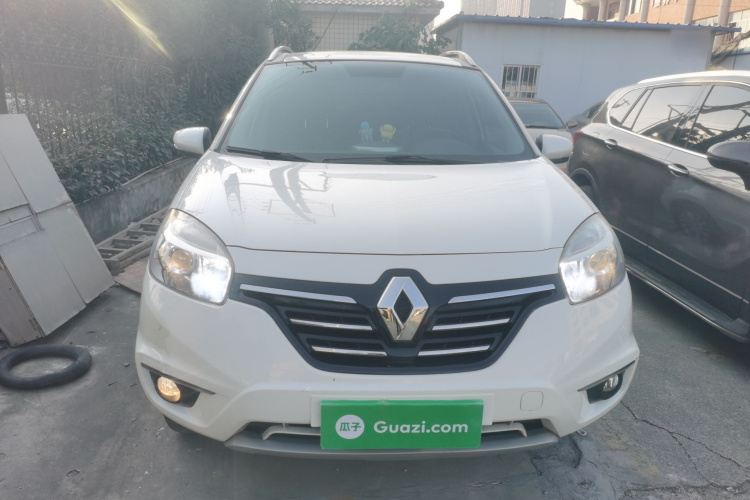 雷诺 科雷傲(进口) 2014款 改款 2.0L 两驱时尚版车身外观6001