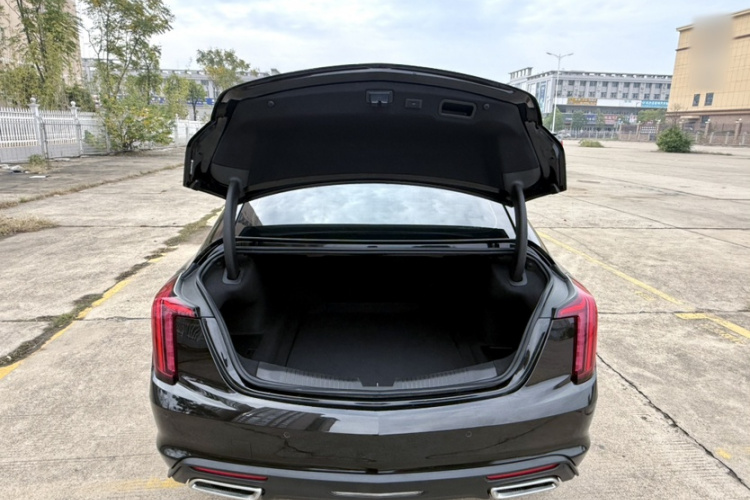 凯迪拉克CT5 2025款 28T 城市运动版局部细节23