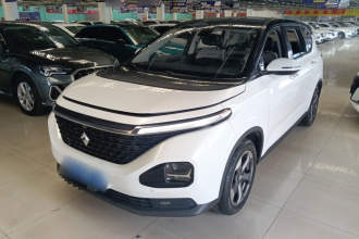 宝骏RM-5 2019款 1.5T CVT 24小时在线豪华型 7座