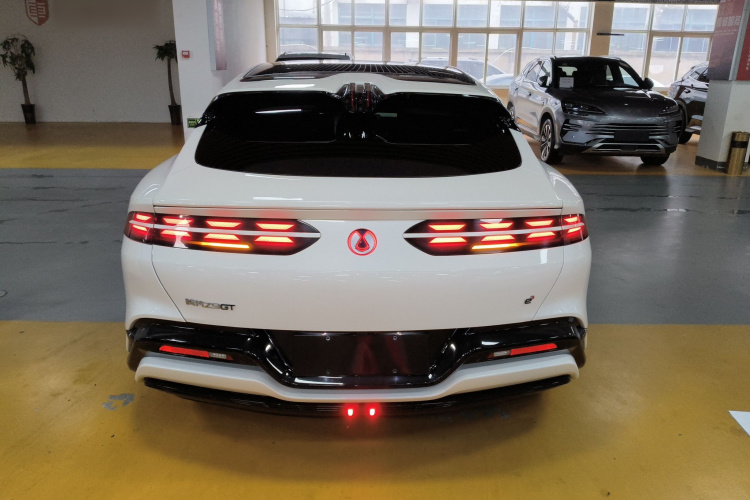 腾势Z9GT 2024款 1100四驱Max版车身外观6004