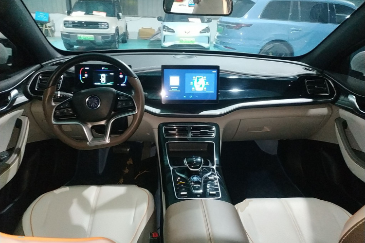 比亚迪 秦PLUS 2023款 冠军版 EV 420KM超越型中控内饰12