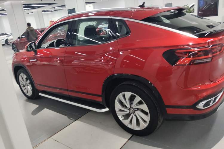 大众 探岳X 2020款 330TSI 两驱尊贵智联版车身外观4