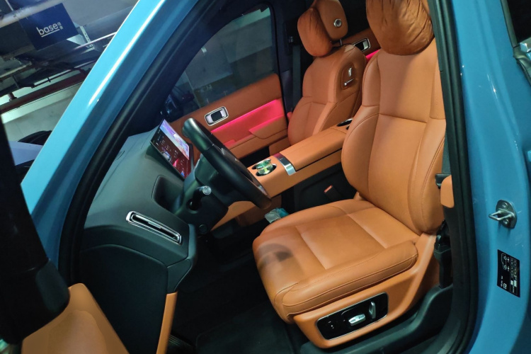 理想汽车 理想L9 2022款 Max中控内饰19