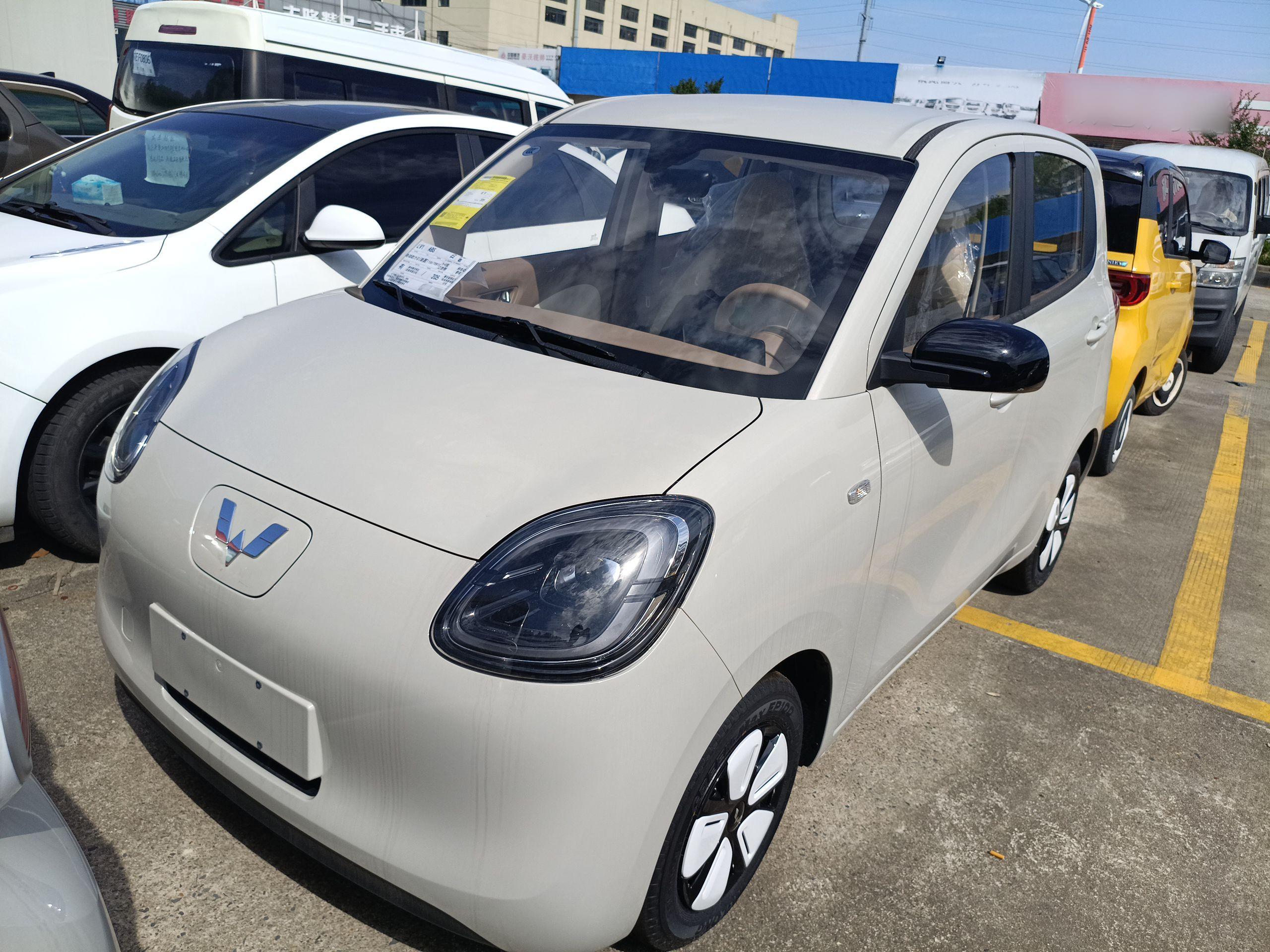 五菱汽车 宏光MINIEV 2025款 四门版 进阶款