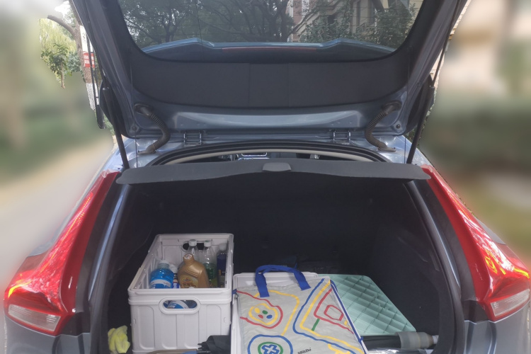 沃尔沃V40 2017款 T3 智雅版中控内饰23