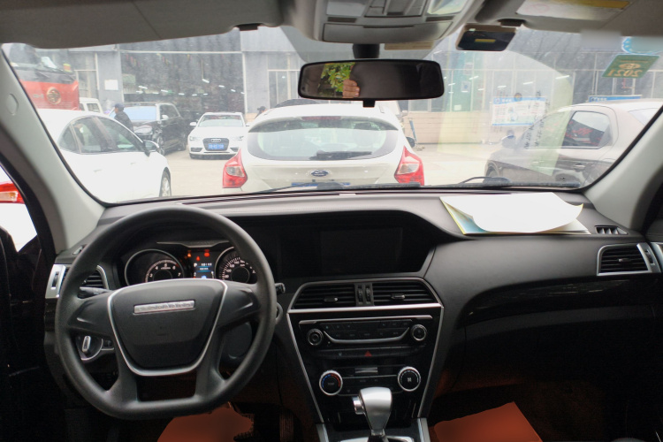 猎豹汽车 猎豹CS10 2017款 1.5T CVT精英型中控内饰12