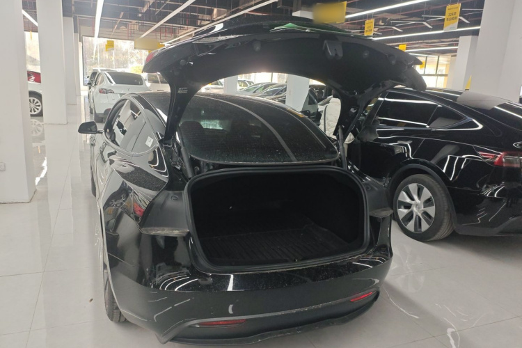 特斯拉 Model 3 2023款 后轮驱动版机舱底盘23