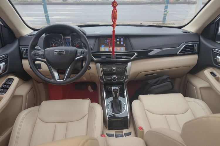 众泰 大迈X5 2017款 升级版 1.5T CVT地主型中控内饰12