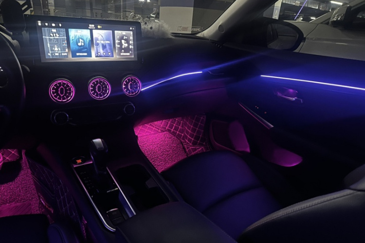 日产 轩逸 2023款 1.6L CVT悦享版中控内饰7005