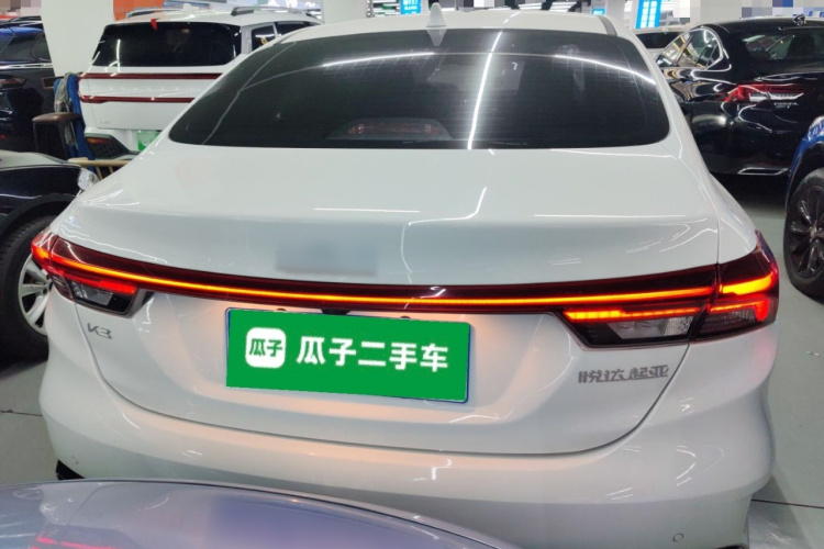 起亚K3 2024款 1.5L CVT舒适优享版车身外观6004