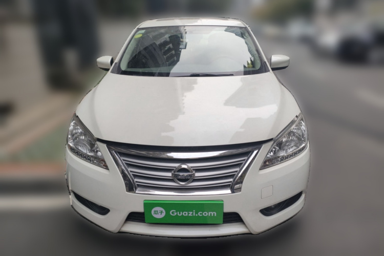 日产 轩逸 2014款 1.6XV CVT尊享版车身外观6001