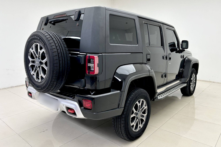 北京BJ40 2020款 2.0T 自动四驱城市猎人版侠客型车身外观6003