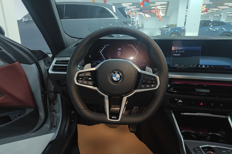 宝马4系 2024款 430i M运动曜夜套装中控内饰13