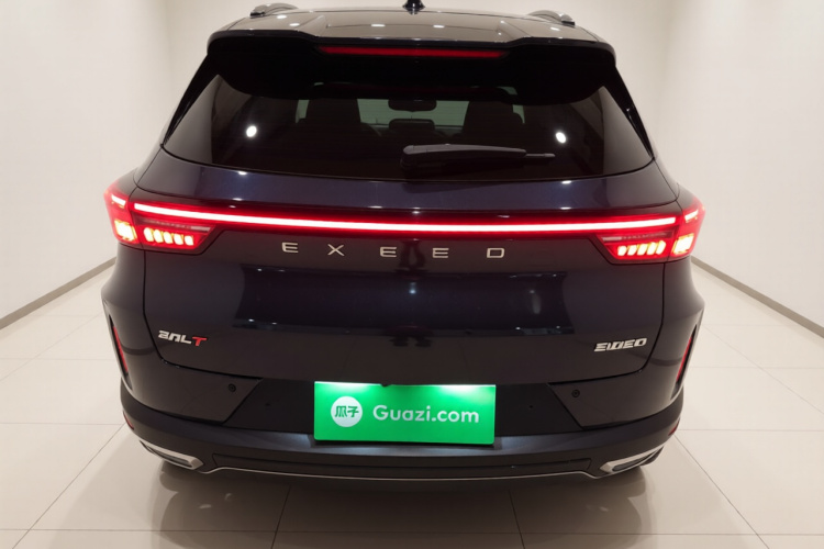 星途追风 2022款 凡尔赛版 1.6T DCT乘风起版车身外观6